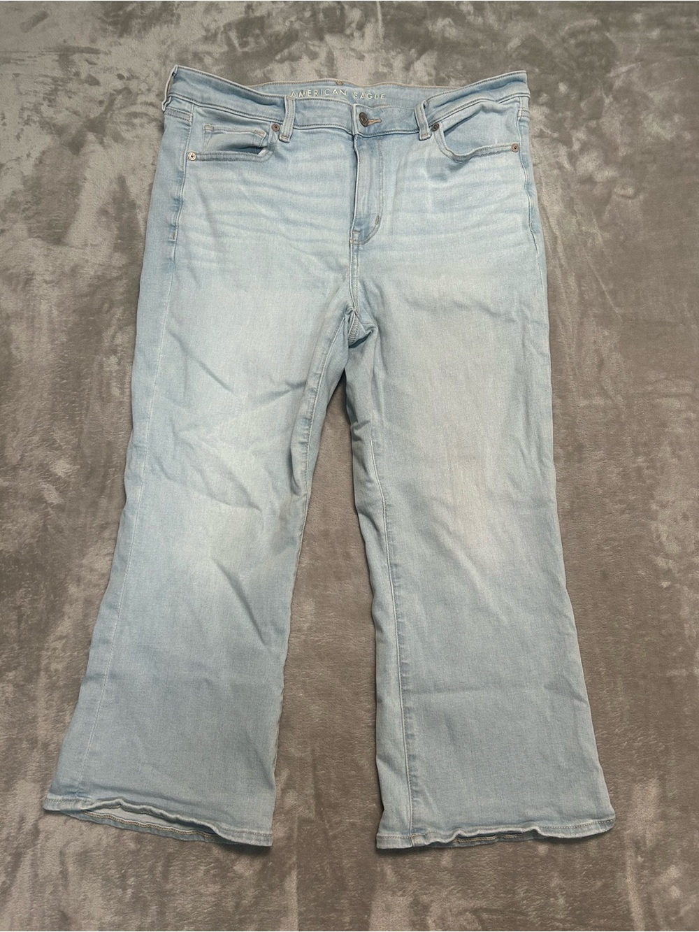 American Eagle High Rise Kick Boot Crop Jeans Women’s 14 Short Light Wash Denim